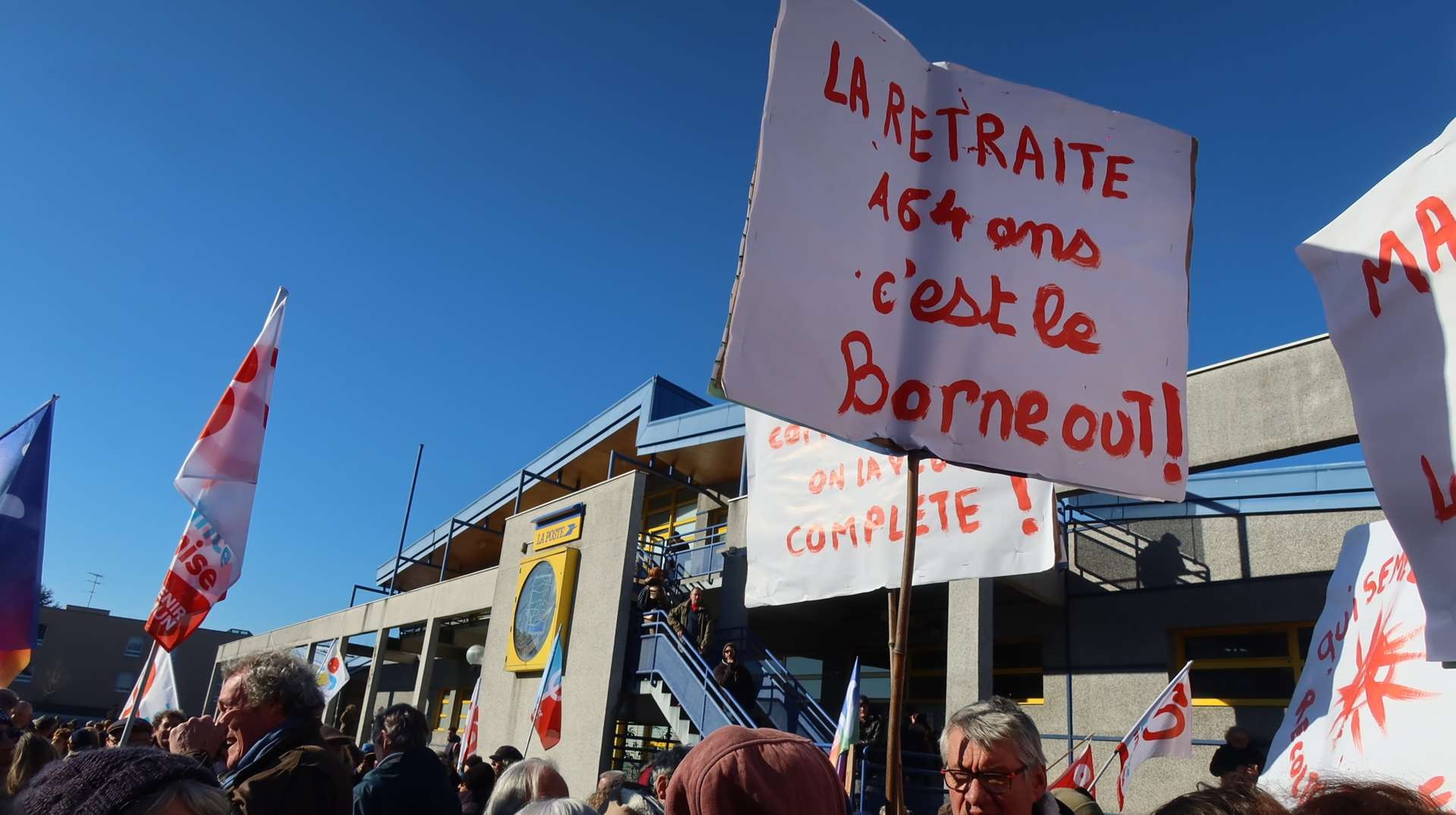 7 fev manif st brieuc 13 