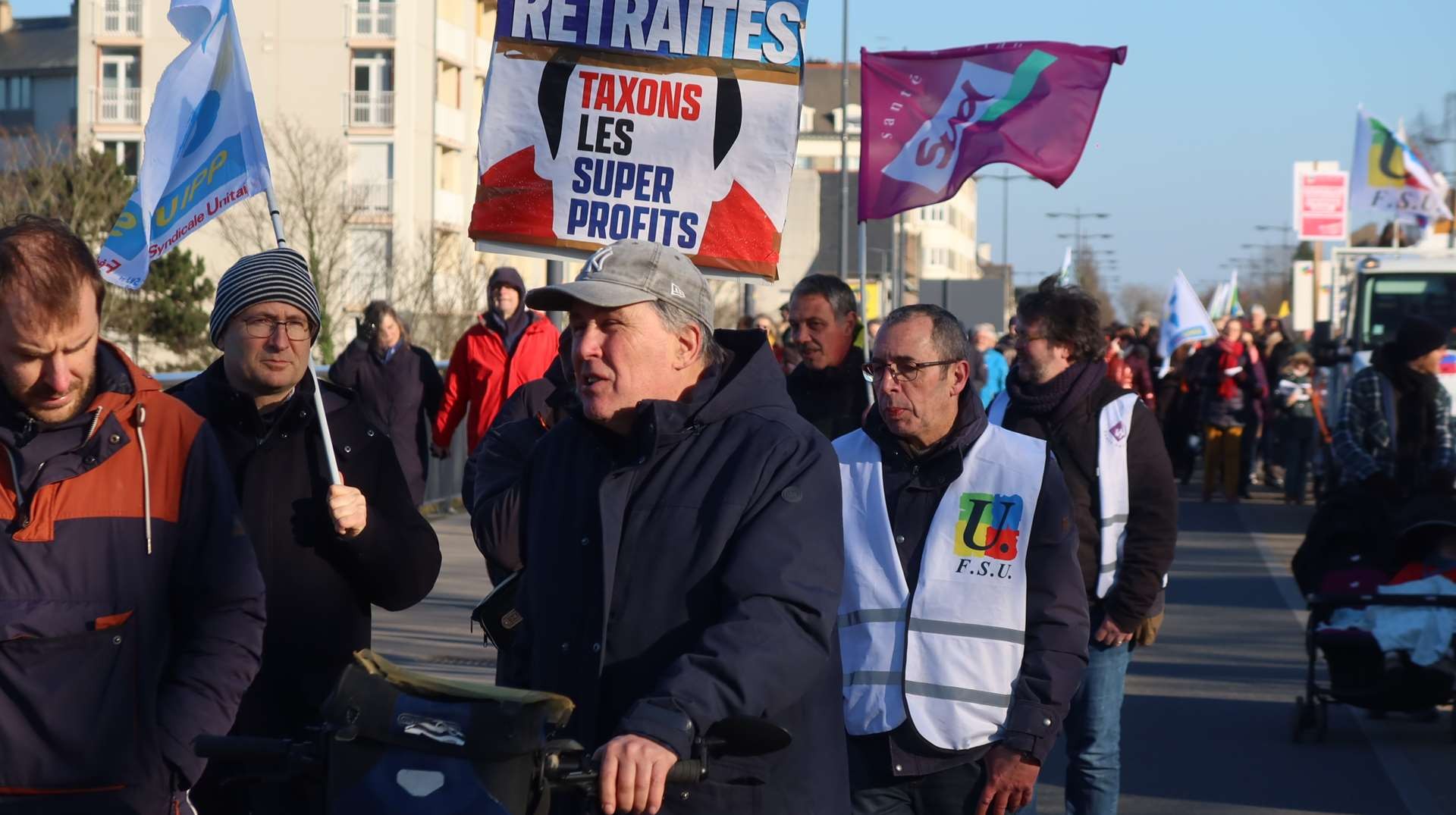 7 fev manif st brieuc 36 