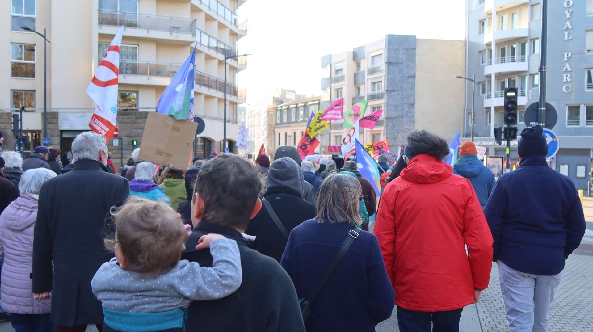 7 fev manif st brieuc 37 