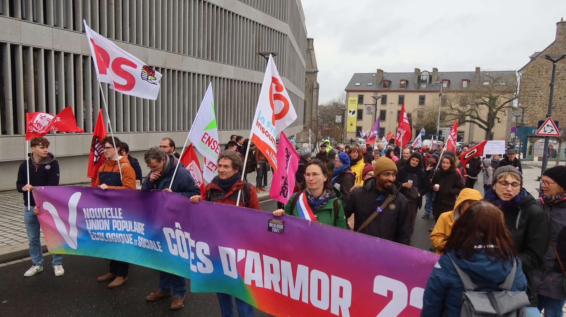 8 mars sb manif syndicale 21 