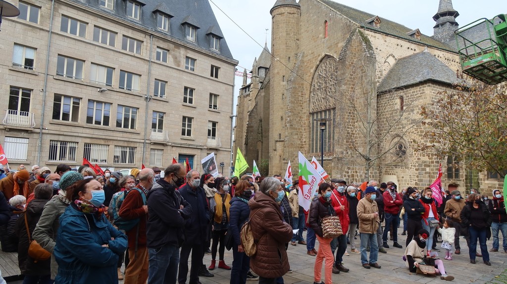 21 nov place des Droits de l'Homme