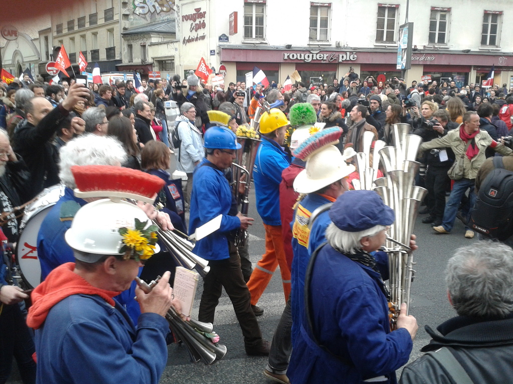 Cherchez JLM...