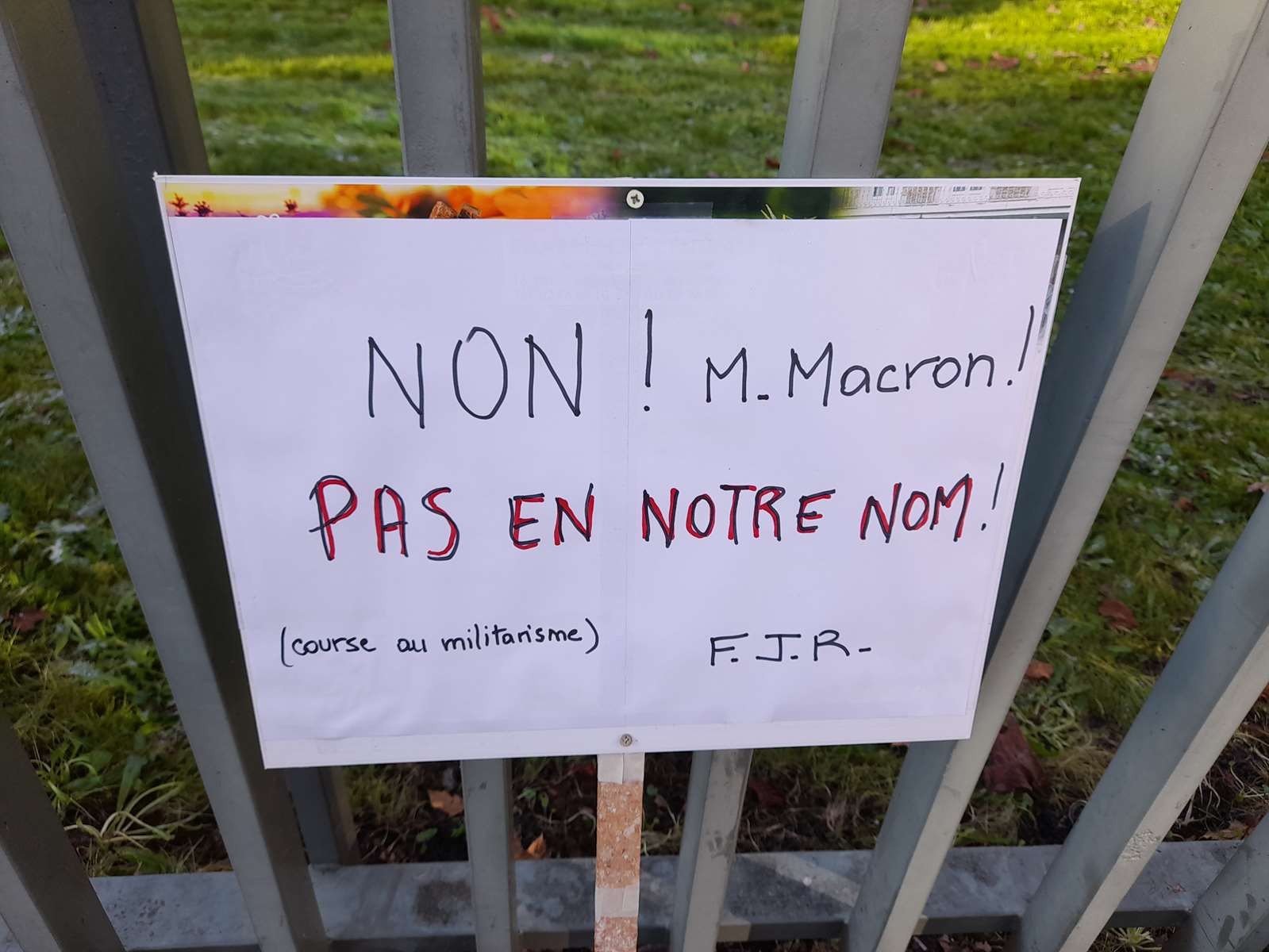 10 dec contre la guerre