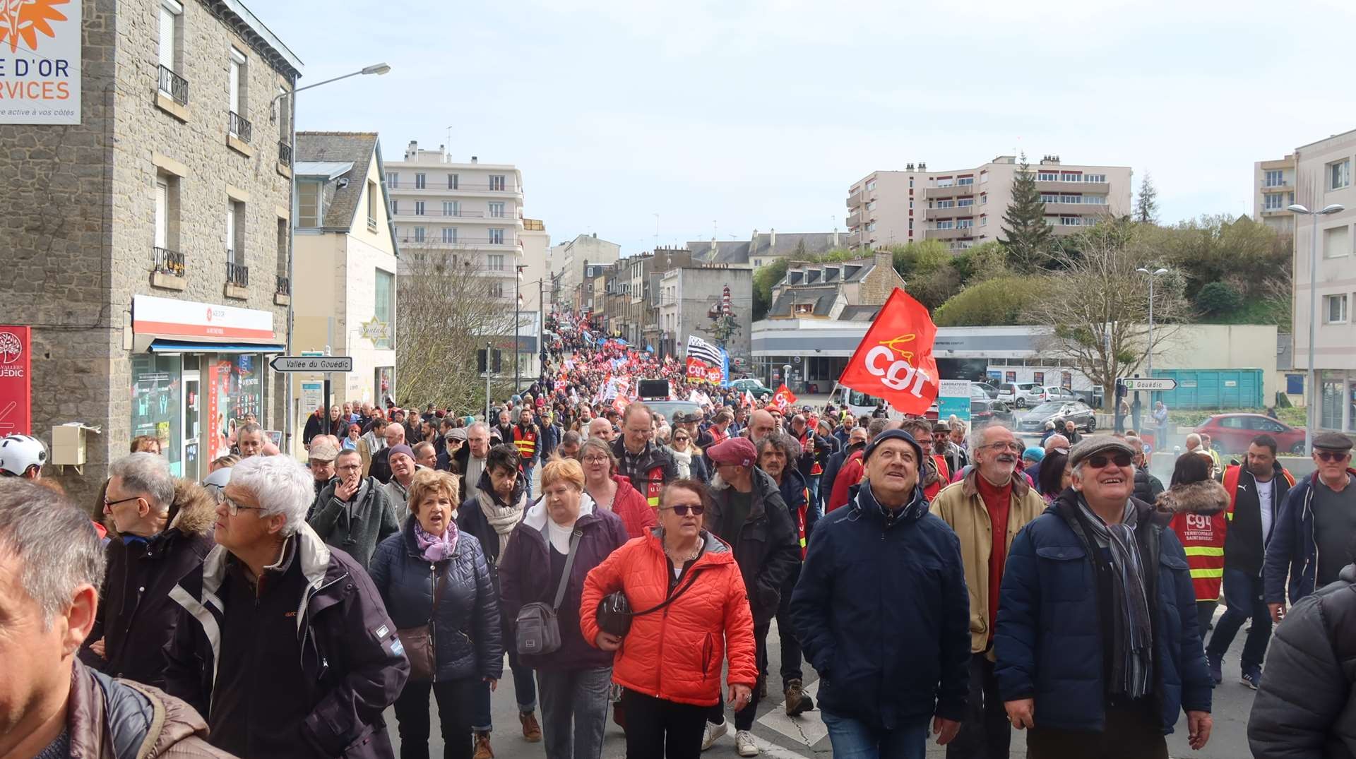 28 mars st brieuc 44 