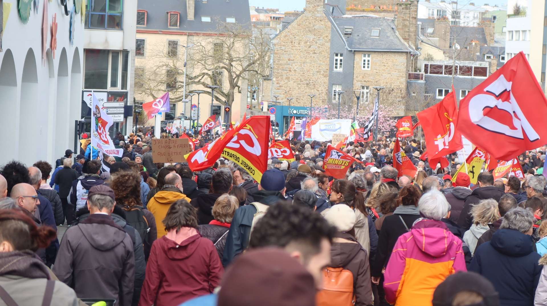 28 mars st brieuc 65 