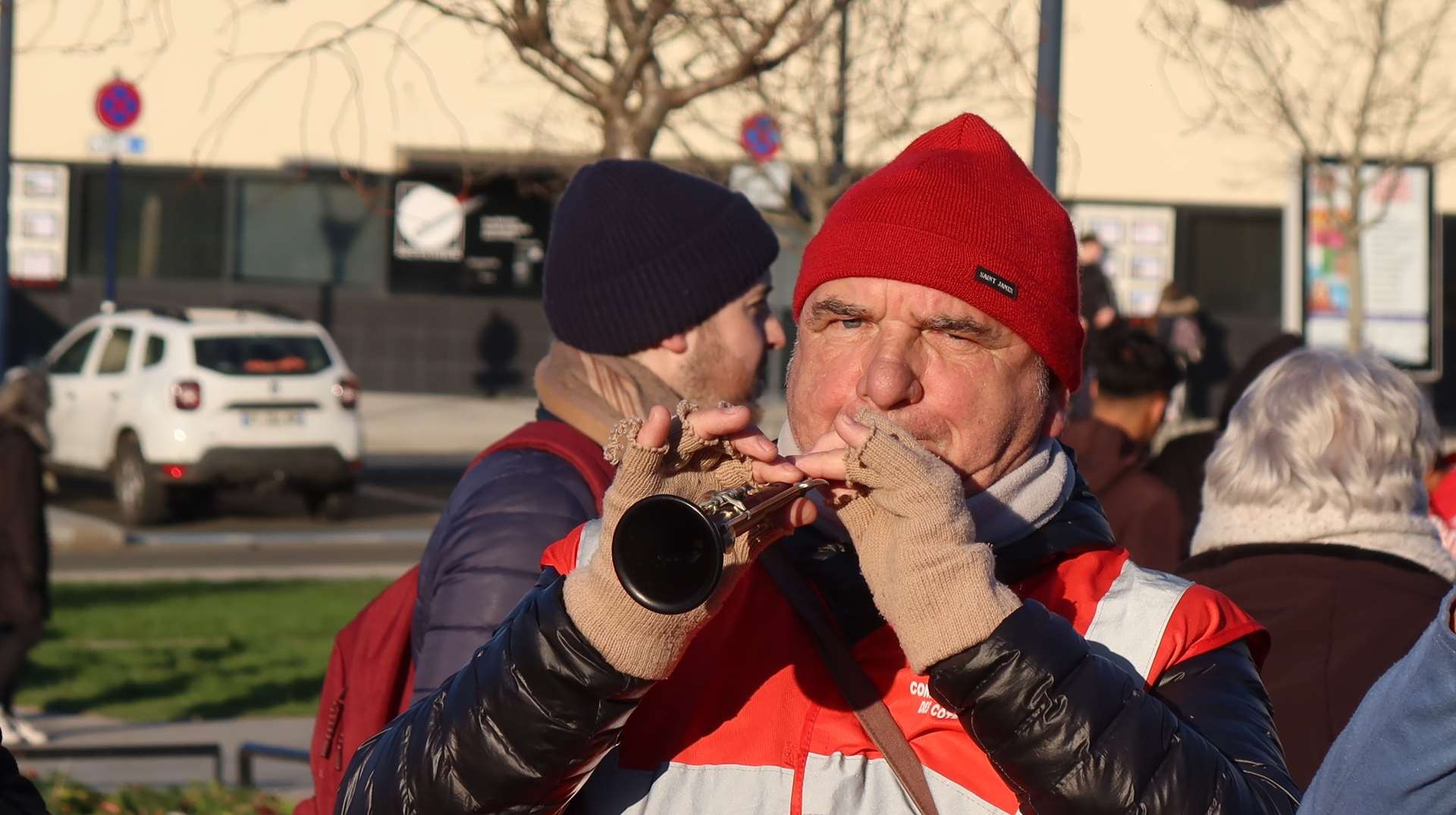 7 fev manif st brieuc 48 