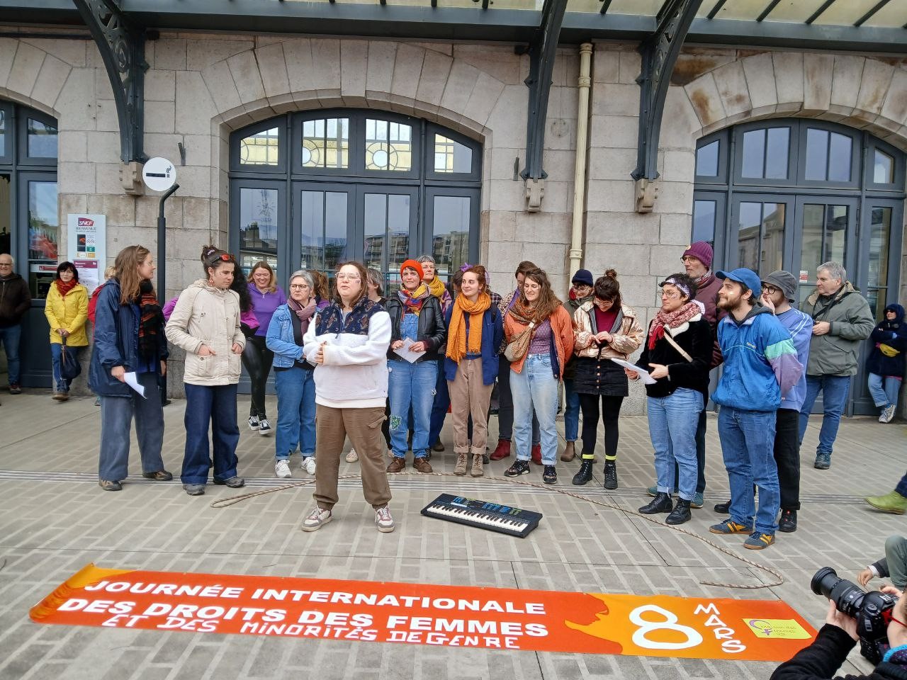 8 mars sb 20 