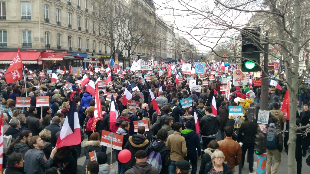 beauacoup de monde