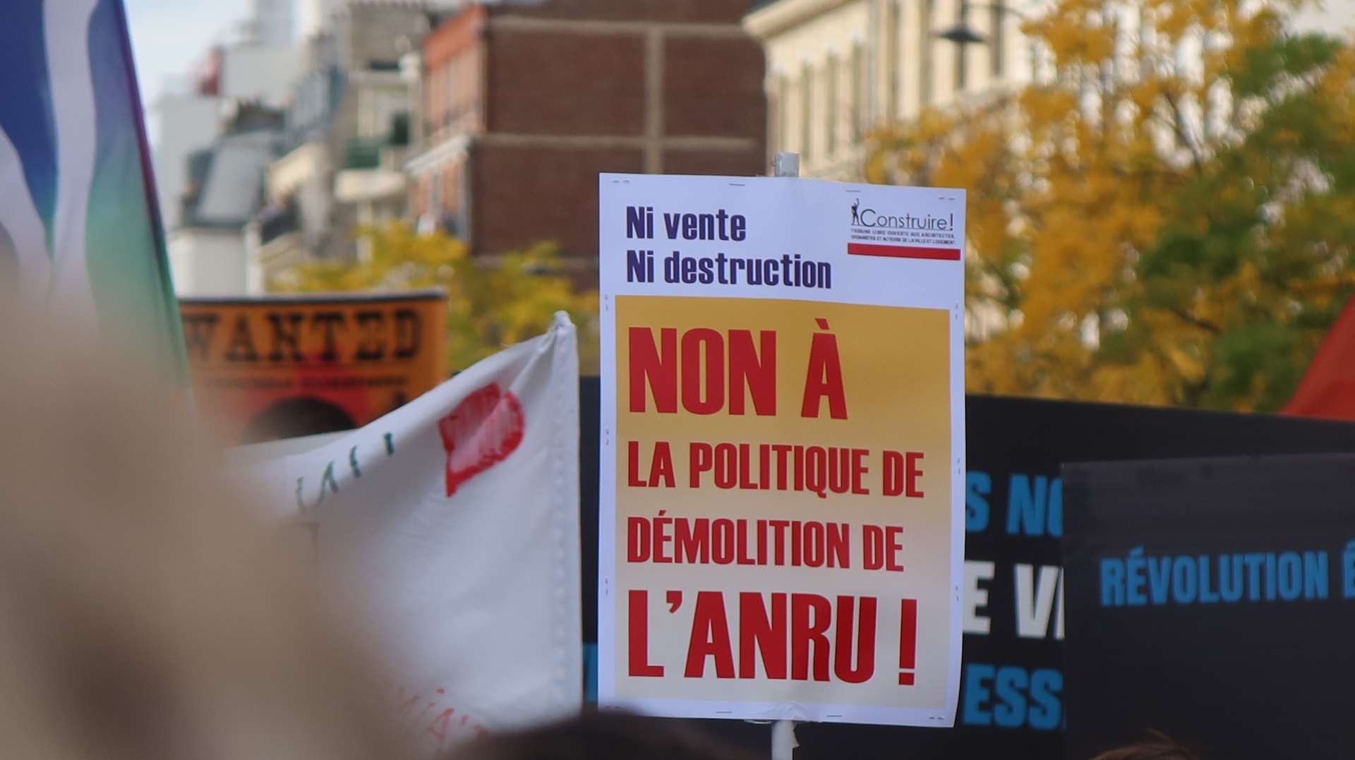 16 oct Paris les pancartes