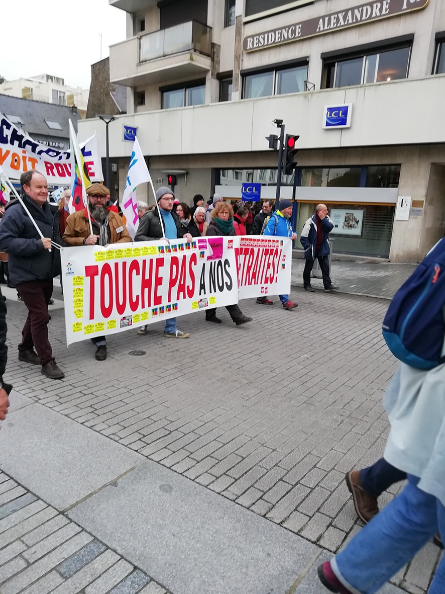 Manif retraites 17dec-b21